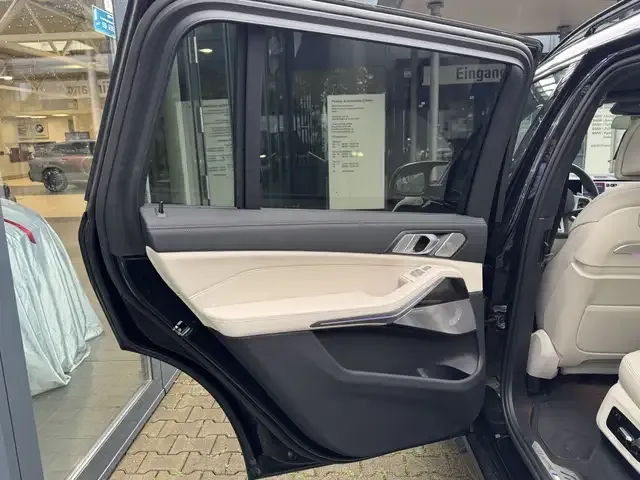BMW X7 M