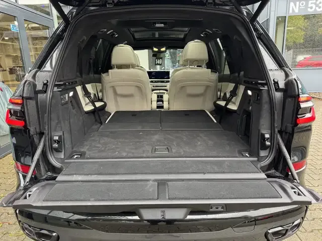 BMW X7 M