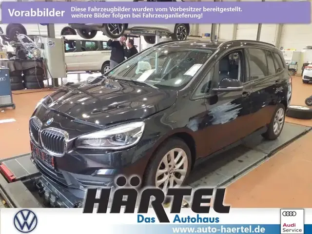 BMW 218