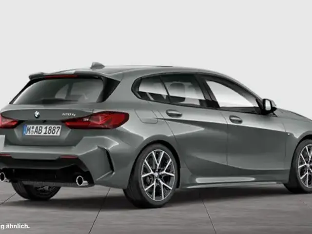 BMW 128