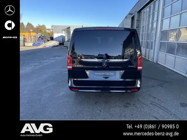 Mercedes-Benz V 300