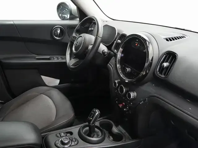 MINI One D Countryman