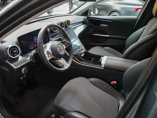 Mercedes-Benz C 220