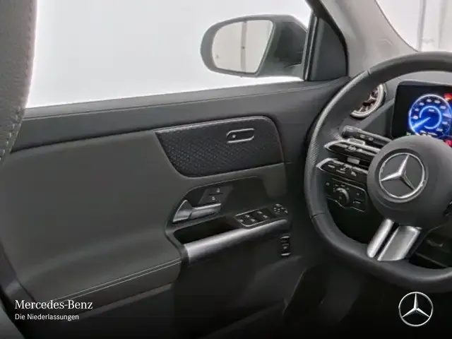Mercedes-Benz EQA 350