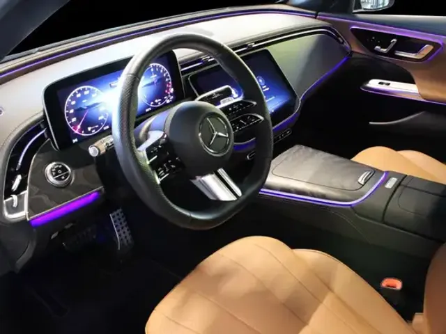 Mercedes-Benz E 300