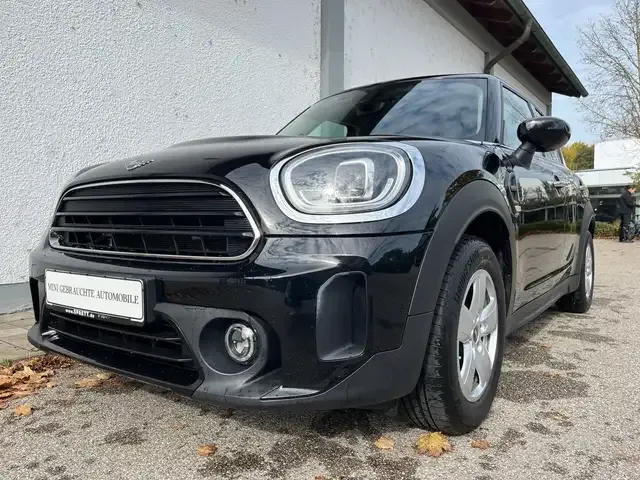 MINI One Countryman