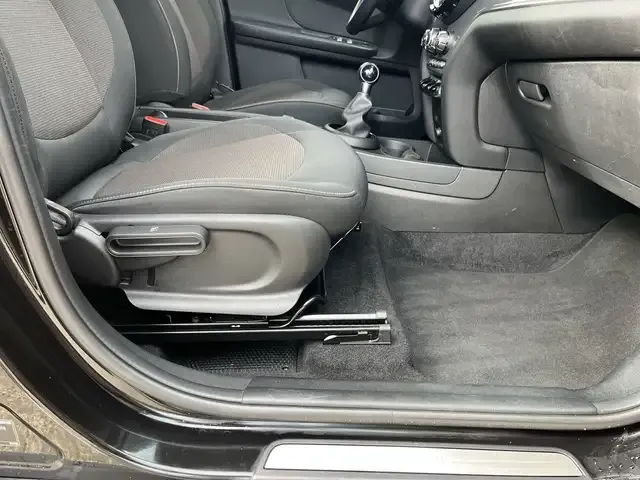MINI One Countryman