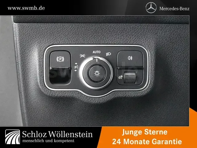 Mercedes-Benz GLB 200