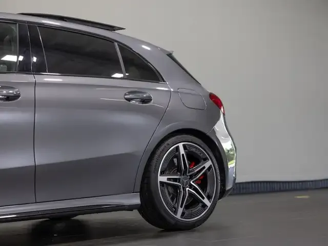 Mercedes-Benz A 45 AMG