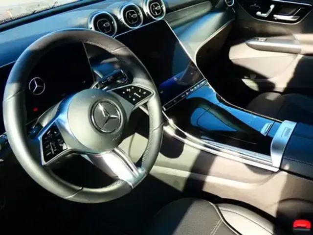 Mercedes-Benz GLC 220