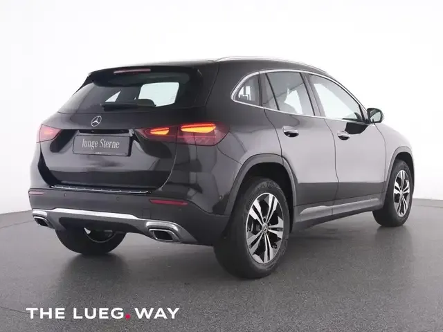 Mercedes-Benz GLA 180