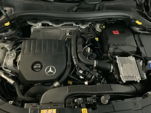 Mercedes-Benz GLA 180