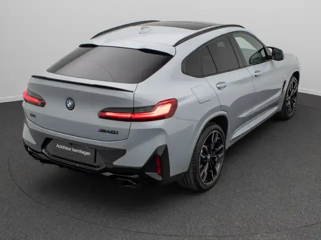 BMW X4 M