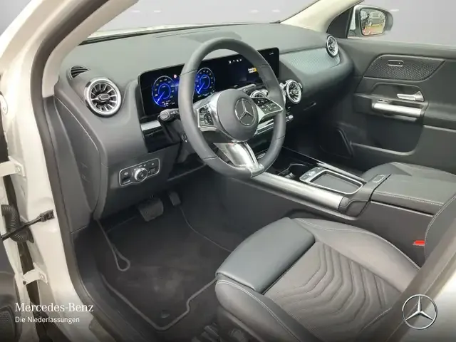 Mercedes-Benz EQA 250