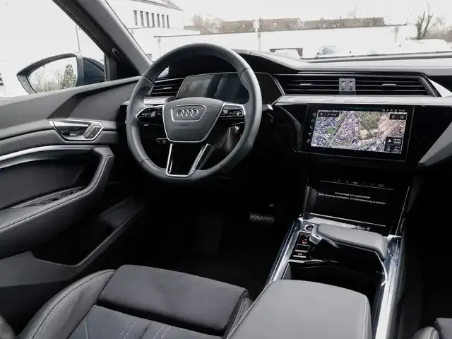 Audi Q8 e-tron