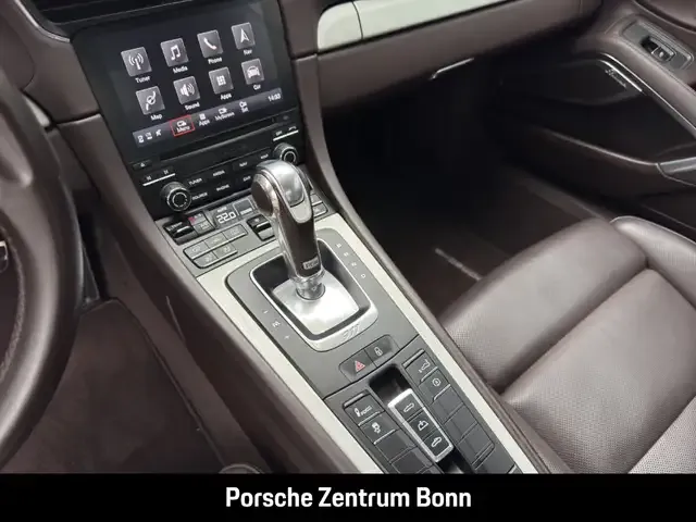 Porsche 991