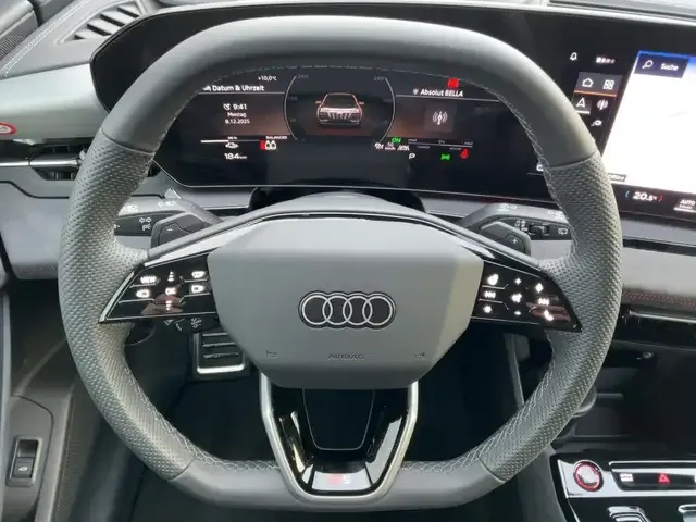 Audi SQ6 e-tron