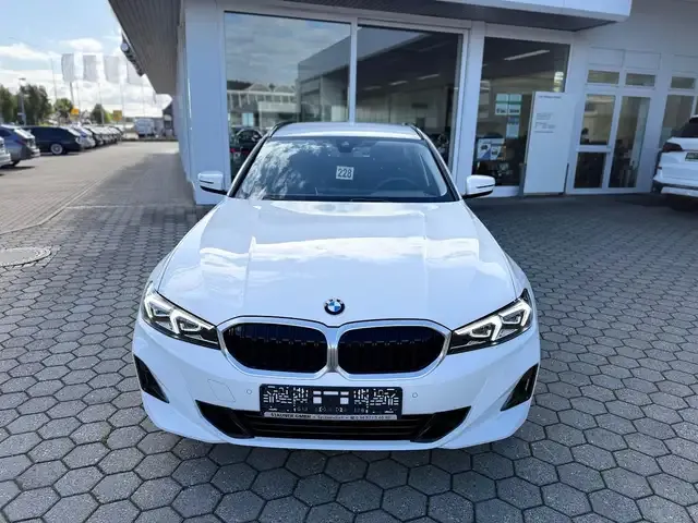 BMW 318