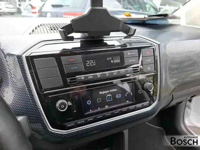 Volkswagen e-up!