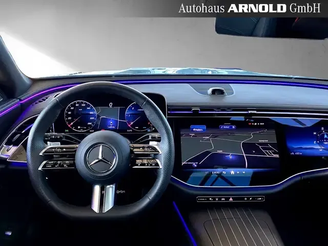 Mercedes-Benz E 220