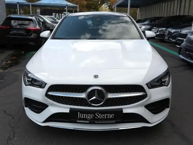 Mercedes-Benz CLA 250