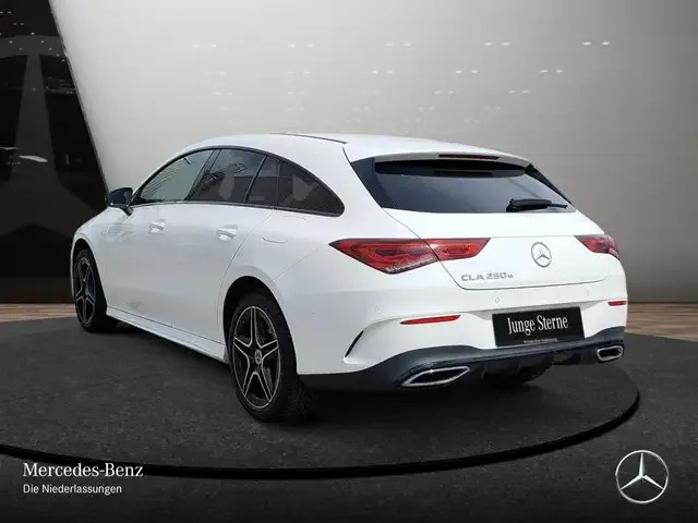 Mercedes-Benz CLA 250