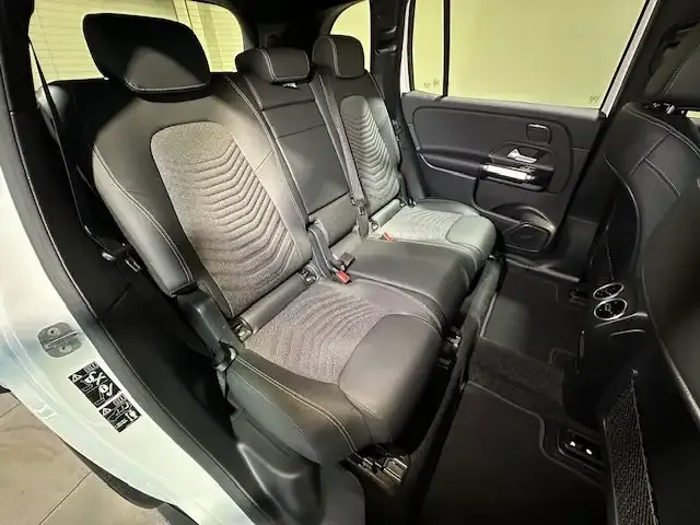 Mercedes-Benz EQB 350