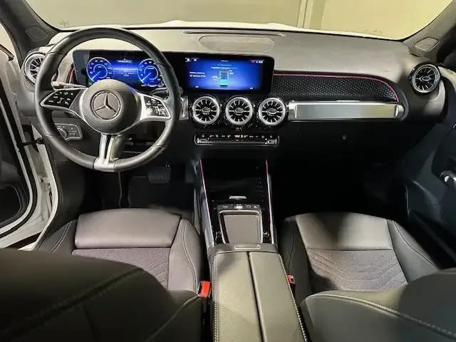 Mercedes-Benz EQB 350