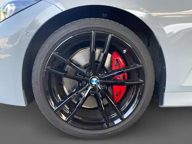 BMW 340