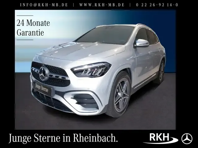 Mercedes-Benz GLA 200