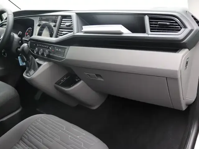 Volkswagen T6.1 Caravelle