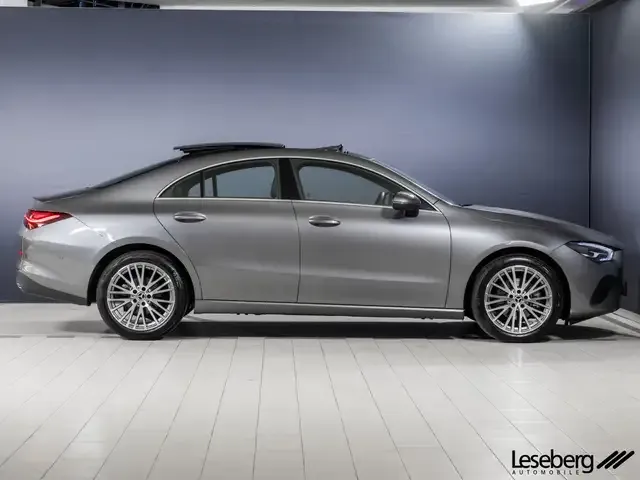 Mercedes-Benz CLA 180
