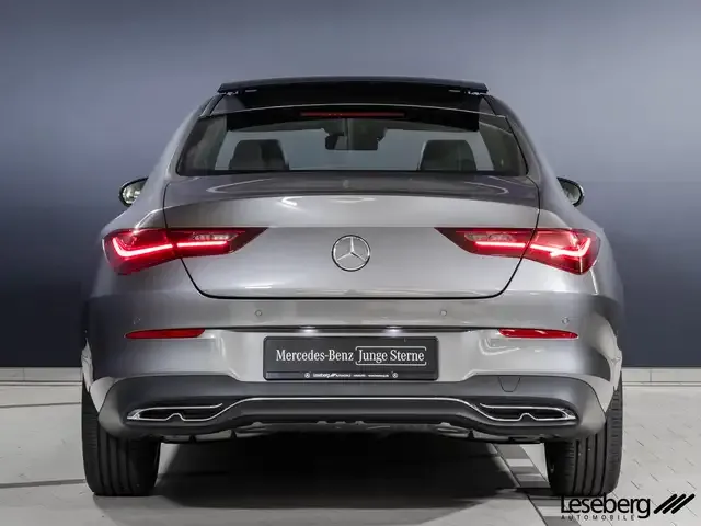 Mercedes-Benz CLA 180