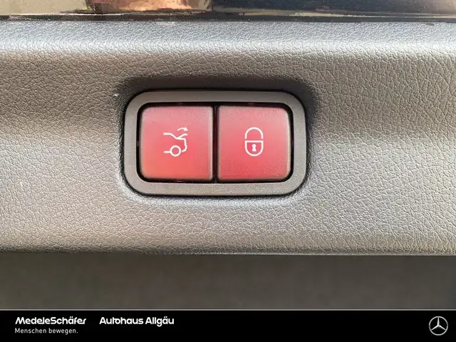 Mercedes-Benz EQE 53