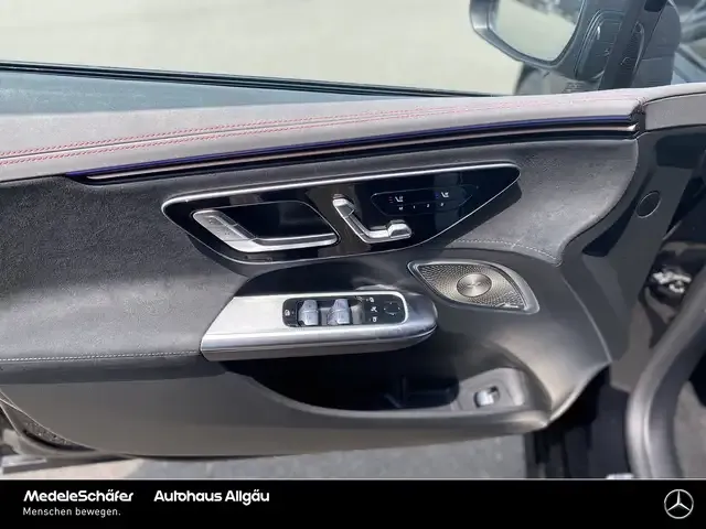 Mercedes-Benz EQE 53