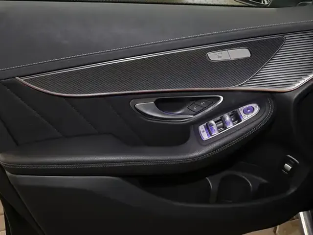 Mercedes-Benz EQC 400
