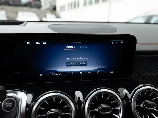 Mercedes-Benz EQB 300