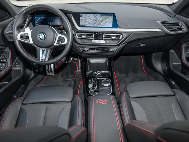 BMW 128