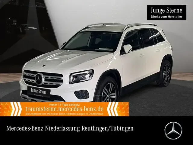 Mercedes-Benz GLB 220