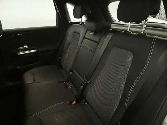 Mercedes-Benz B 250