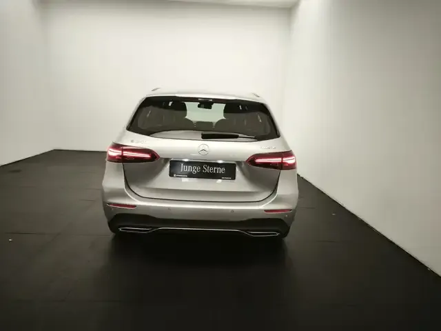 Mercedes-Benz B 250