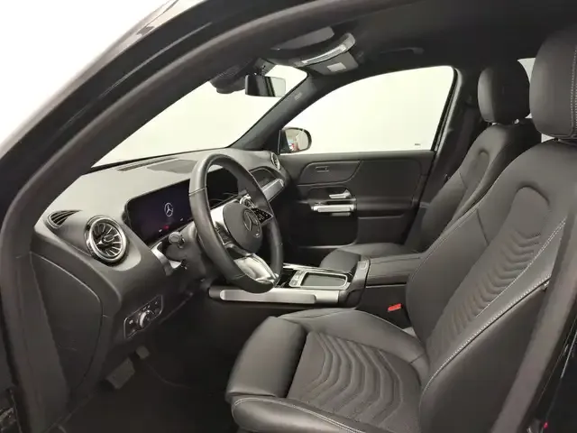 Mercedes-Benz EQB 300