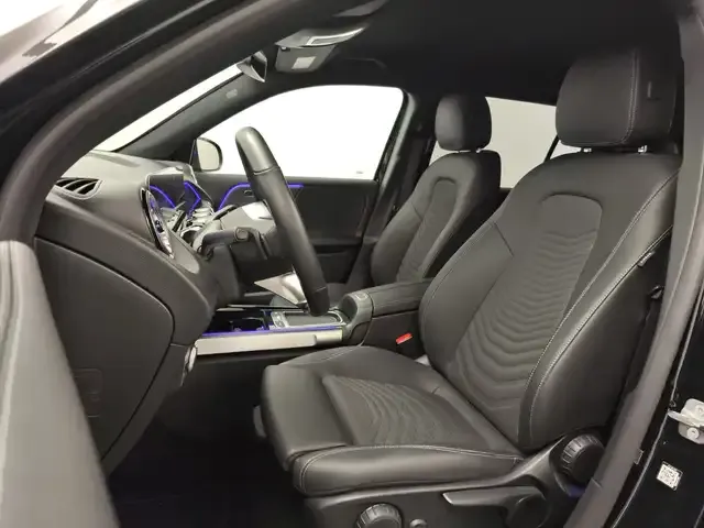 Mercedes-Benz EQB 300