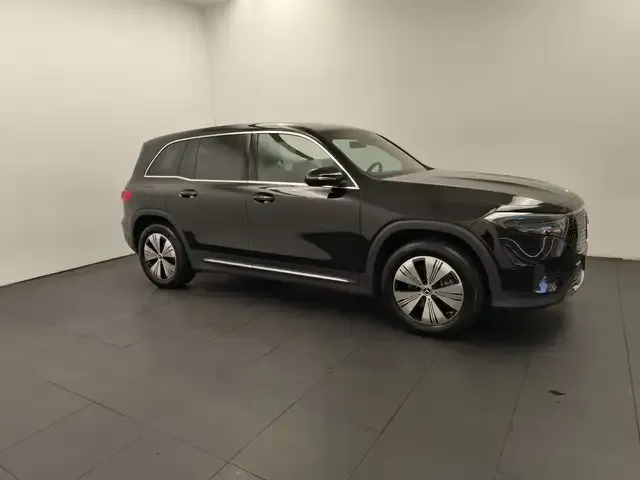 Mercedes-Benz EQB 300