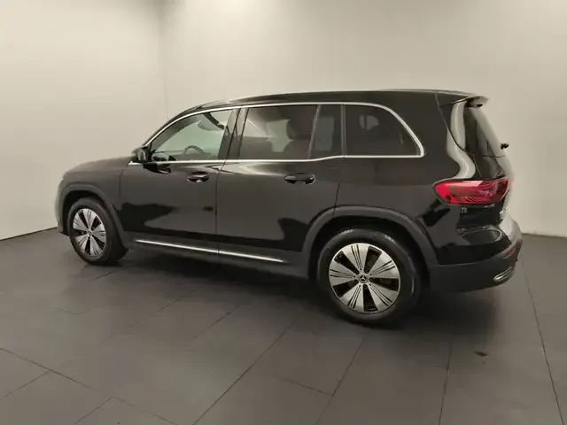 Mercedes-Benz EQB 300