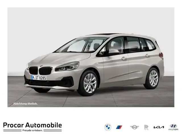 BMW 218
