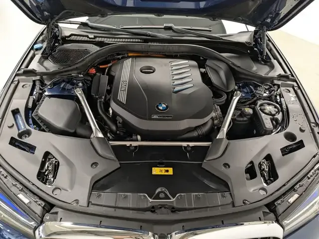 BMW 545