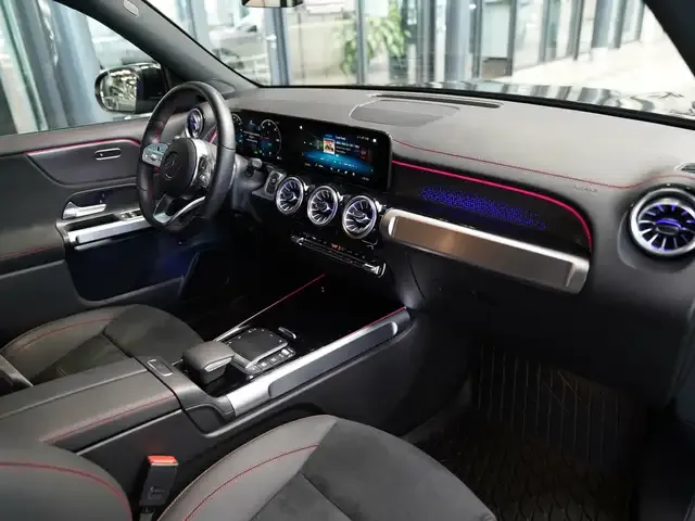 Mercedes-Benz EQB 300