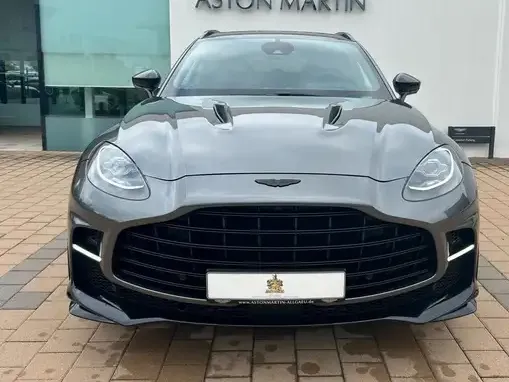 Aston Martin DBX