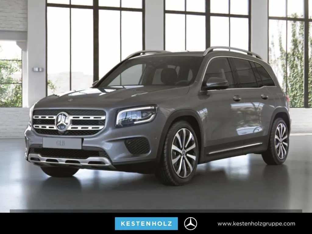 Mercedes-Benz GLB 220
